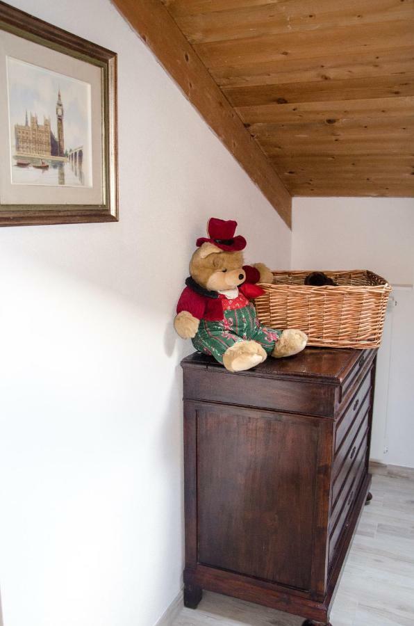 Anma Cottages The Secret Garden Pianello Del Lario Exterior photo